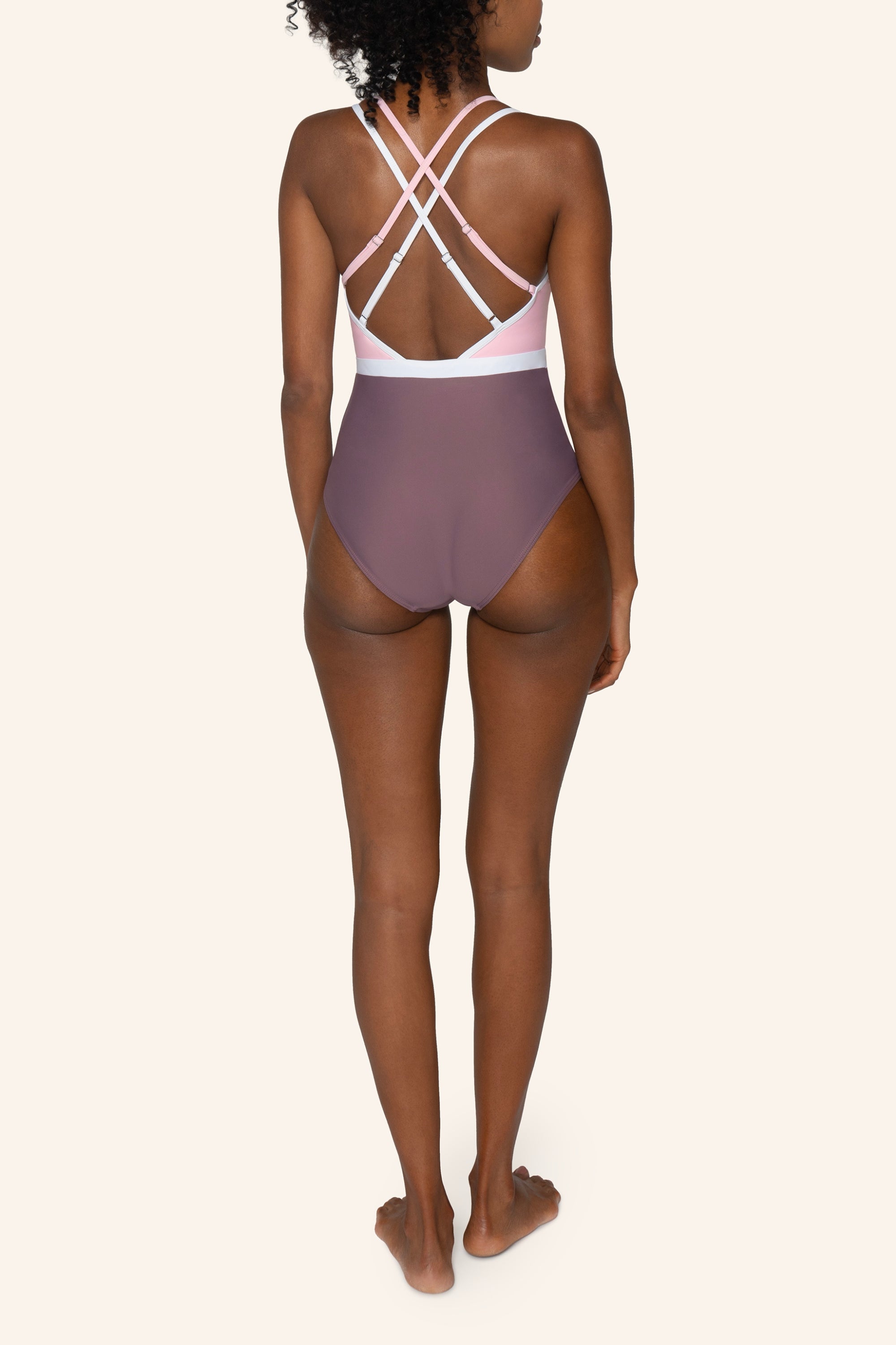 Arafura One Piece Dreamland - Horizon Athletic