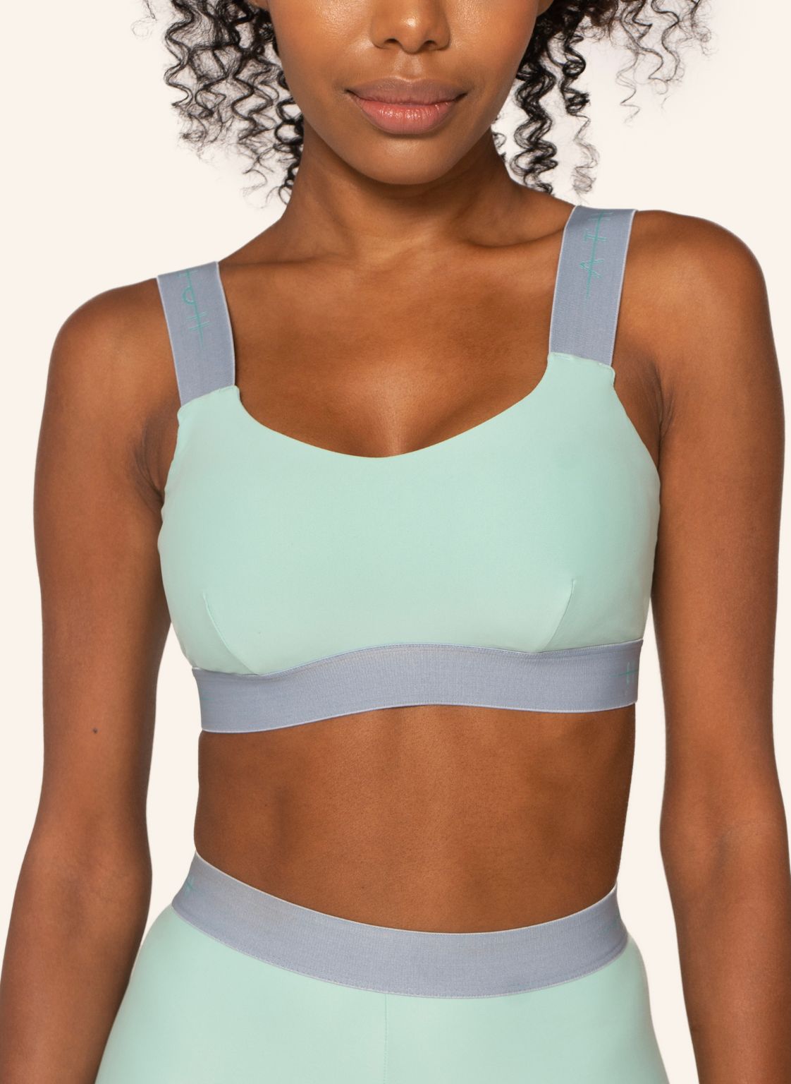 ZINAL SPORTS BRALETTE CROP TOP