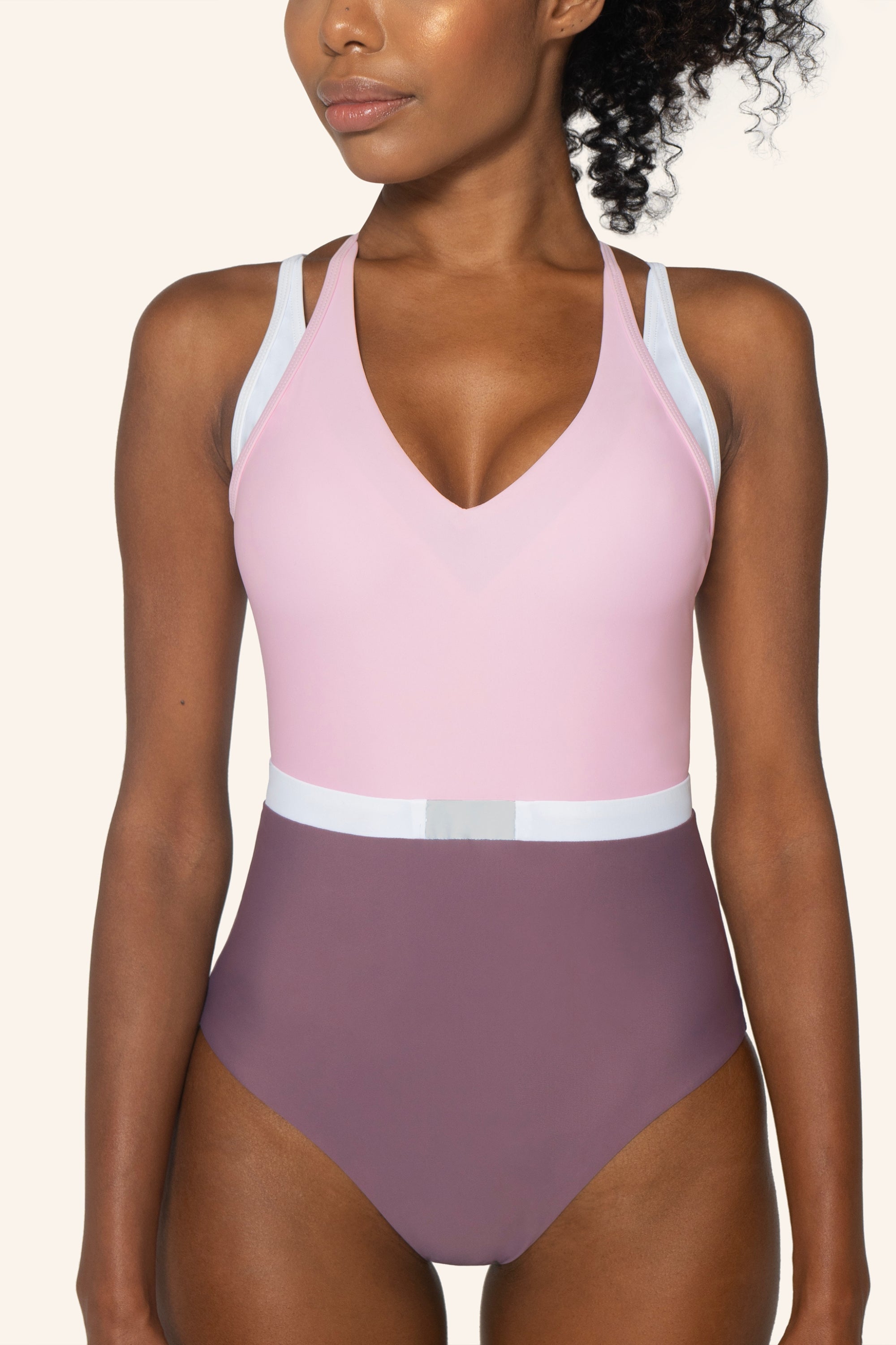 Arafura One Piece Dreamland - Horizon Athletic 